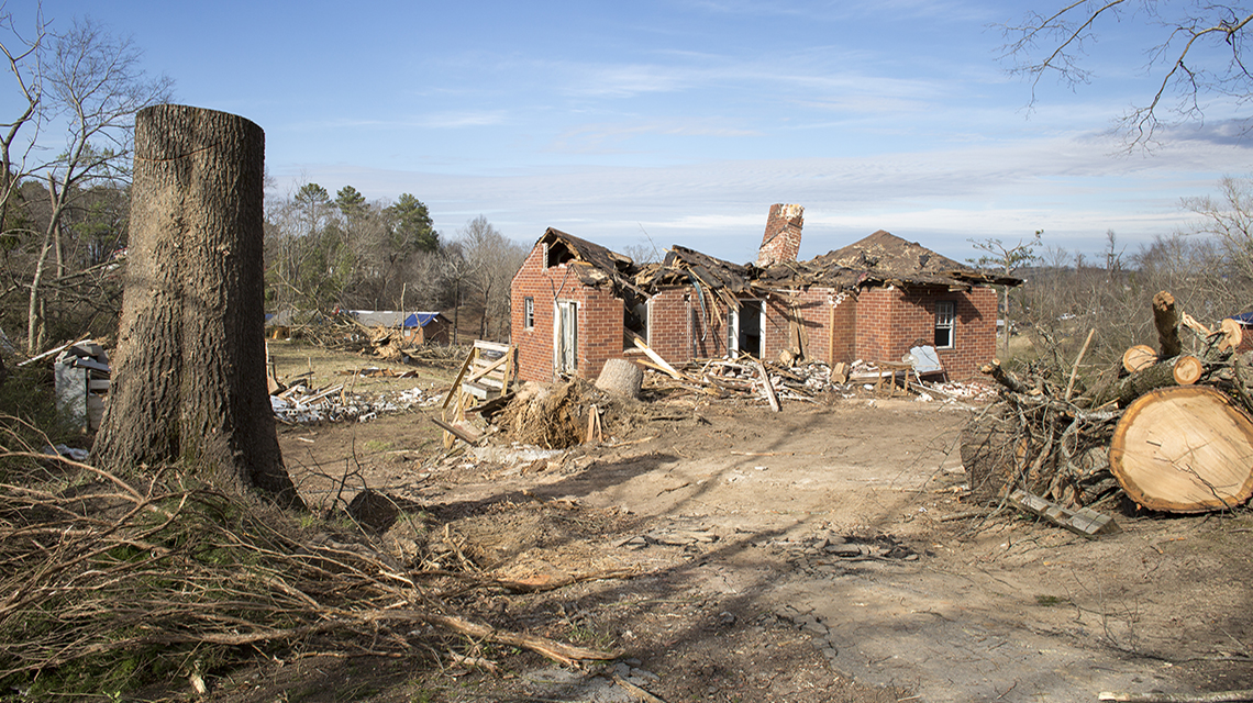 Full_AlabamaTornado3.jpg