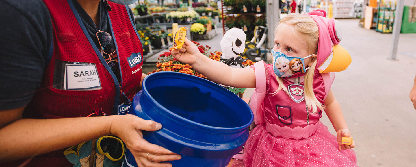 Kid in Halloween costume