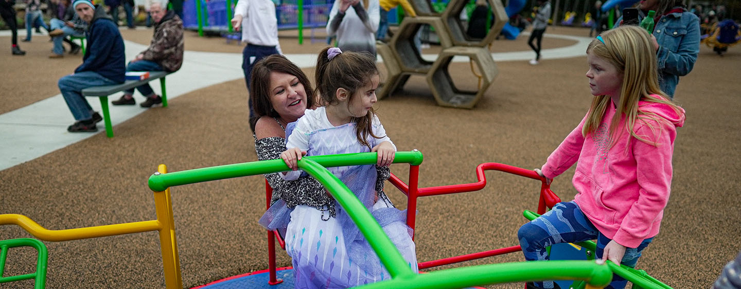 100 Hometowns Ohio Special Needs Playground