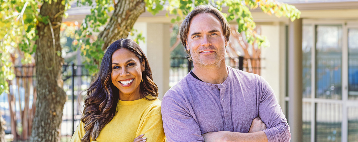 Build It Forward hosts