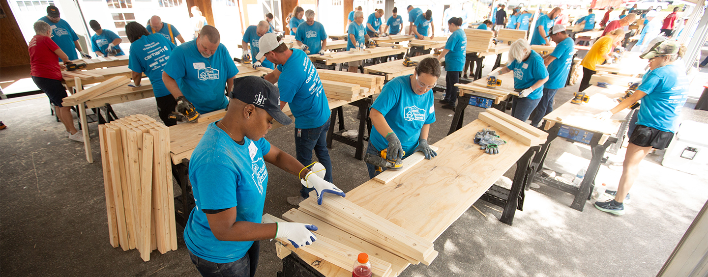 Bunk Across America at Lowe's