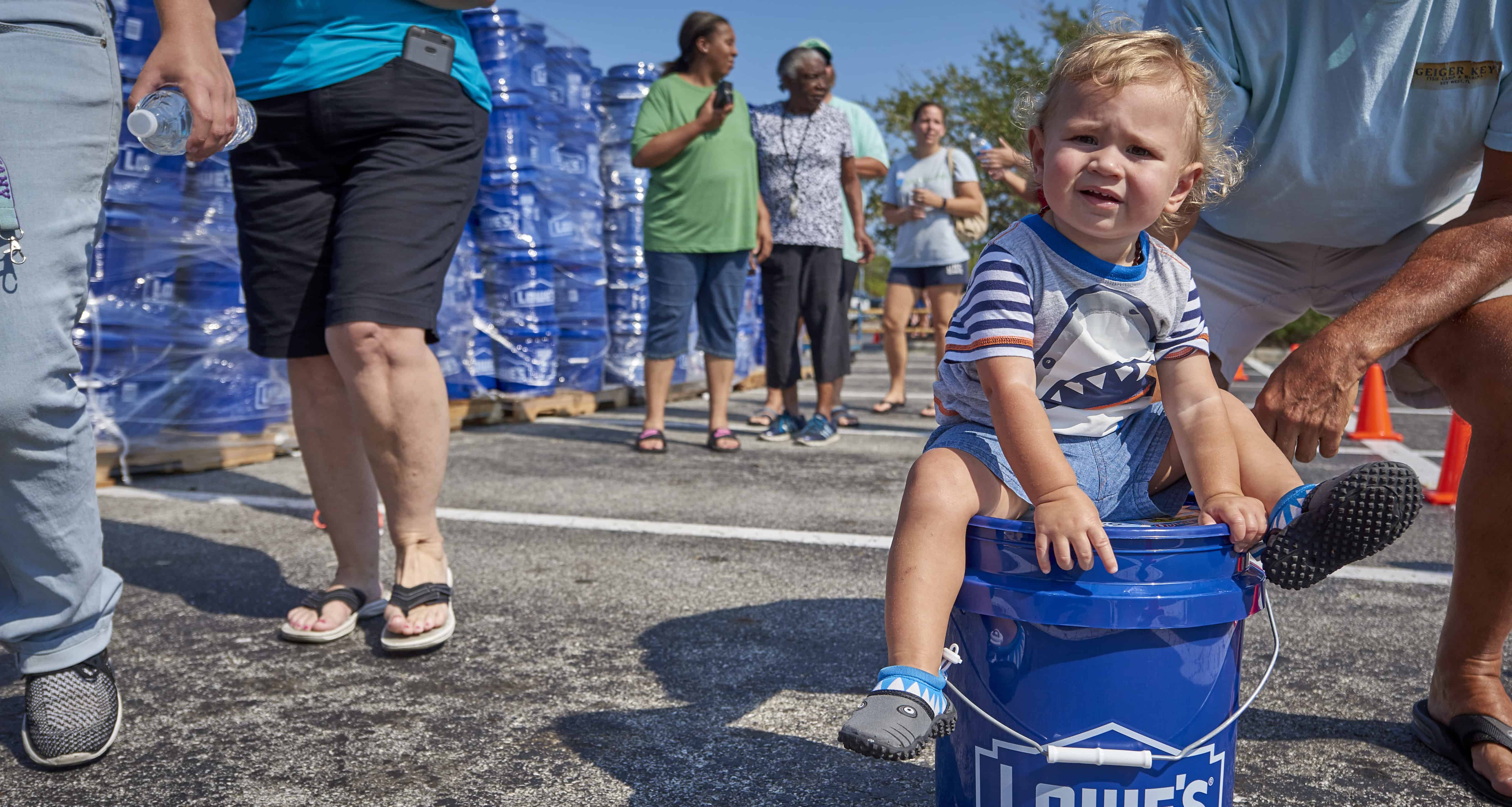 Lowes-Wilmington_Buckets