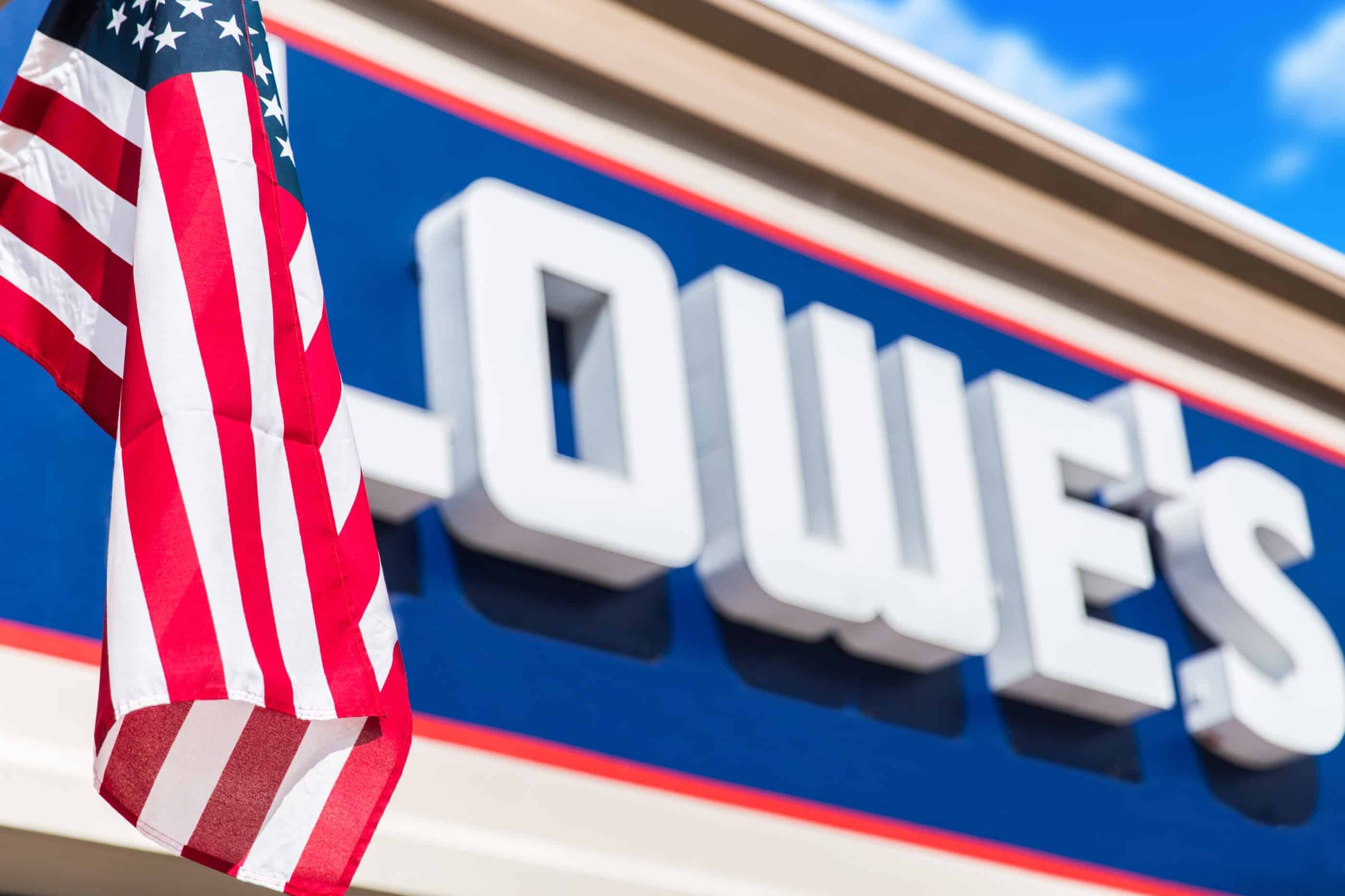 lowes-american-flag-2800x1866